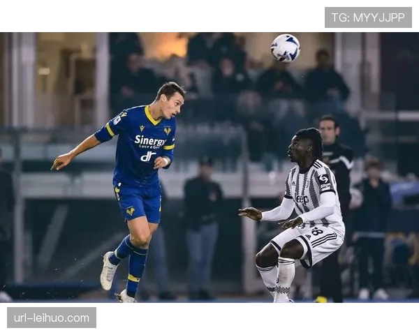 意甲焦点战：尤文图斯与国际米兰上半场战成0-0，场面胶着